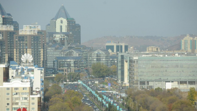 Южную сторону Аль-Фараби в Алматы отремонтировали: теперь работы начнут на другой стороне