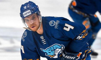 Хоккеист &laquo;Барыса&raquo; назвал причину отсутствия шайб в матче с ЦСКА