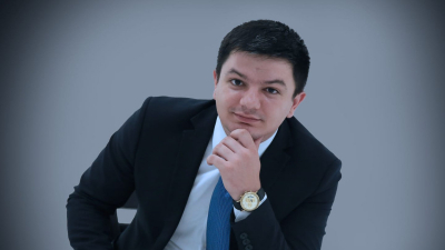 Важно доносить людям о финансовой грамотности - политолог Ислам Кураев