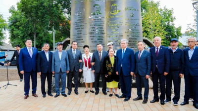 Аллею журналистов открыли в Астане