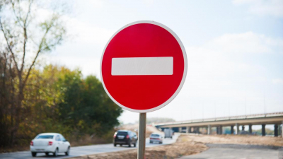 Движение ограничат по проспекту Аль-Фараби из-за ремонта дорог в Алматы