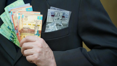 Еще 300 млн долларов вернут в Казахстан из-за рубежа по одному уголовному делу