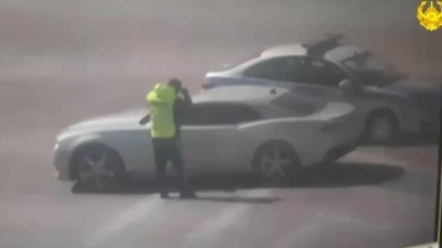 Авто с десятками неоплаченных штрафов на сумму почти в миллион тенге задержали в Атырау