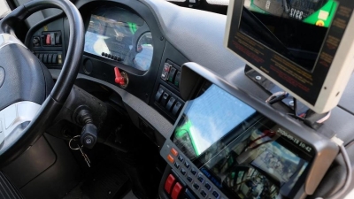 На управление транспорта Астаны и CTS подали в суд из-за системы оплаты проезда