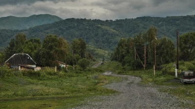 Токаев призвал принять меры для устранения причин напряженности между этносами в Казахстане