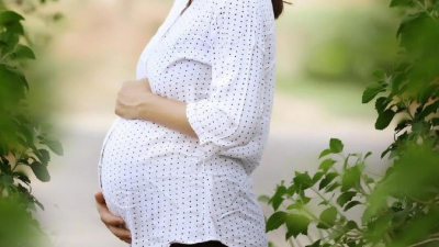 "Трое девочек остались без матери": 32-летняя роженица умерла в больнице Жанаозена