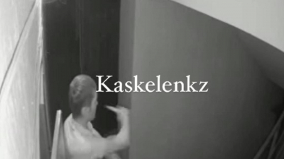 "Размахивал ножами": разборку на лестничной площадке устроил житель Алматинской области