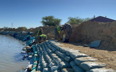 Жители Куйылыса тепло провели спасателей и военных, защищавших село от паводка