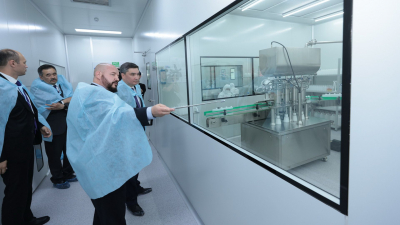 Премьер-министр поручил Минздраву увеличить долю казахстанских анализаторов