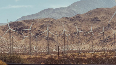 Ветер до 28 м/с ожидается в нескольких регионах Казахстана во вторник