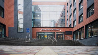 Женис Касымбек: За 2 года в Астане построят 40 школ