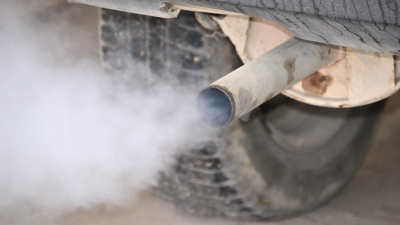 В Казахстане можно греть авто без ограничений &mdash; депутат