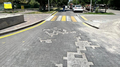 Замену брусчатки по улице Панфилова в Алматы объяснили в акимате