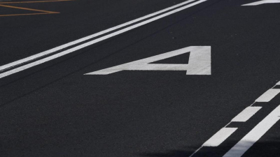 Отдать две полосы общественному транспорту планируют на одном из проспектов в Алматы