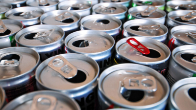 Привезли на коляске: в Алматы подросток за полгода &laquo;посадил&raquo; печень энергетиками