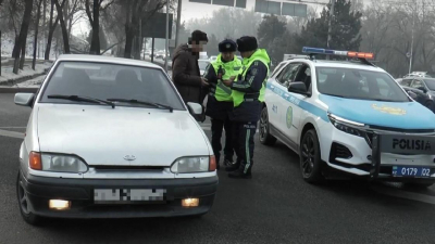 Штрафов на 4,5 млн тенге "накатал" алматинец на авто с российскими номерами