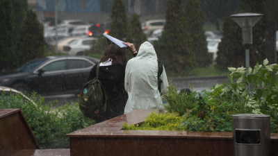 Гроза, ветер и жара до 36 градусов ожидаются в мегаполисах Казахстана в четверг