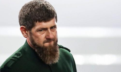 Рамзан Кадыров показал видео избиения поджигателя Корана его сыном-боксером