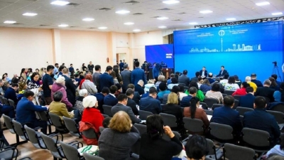 Аким столицы рассказал о возведении школ, требованиях для новостроек и мерах по борьбе с дефицитом воды