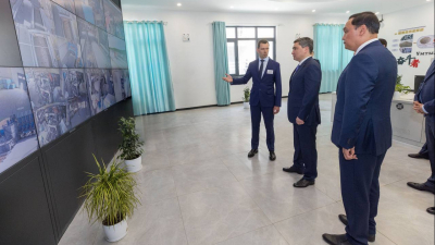 Олжас Бектенов проверил в Кордае работу по строительству транспортно-логистического комплекса