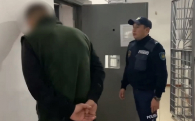 Ранили дальнобойщика и украли 10 пылесосов