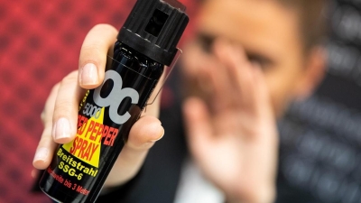 Врачи рассказали о состоянии пострадавших при распылении перцового баллончика школе в Алматы