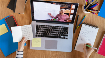 Школьники в регионах с паводками перейдут в онлайн-формат