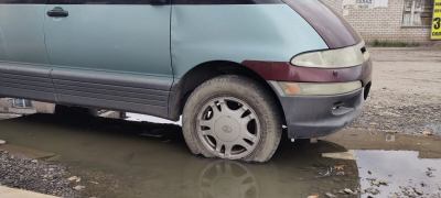 Карагандинец отсудил больше полумиллиона тенге после наезда на открытый люк