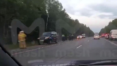 Дрожали окна: дрон-беспилотник взорвался на трассе недалеко от Москвы (видео)