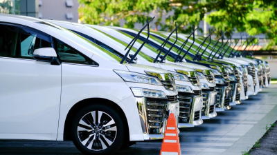 Почти 70 млн тенге потратит акимат Актюбинской области на два электромобиля