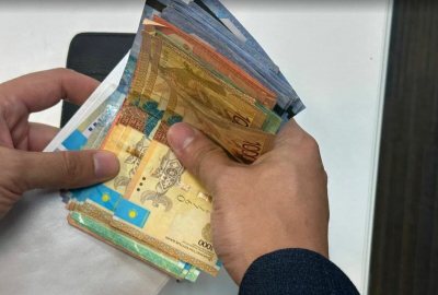 Триллион тенге в год уходит на зарплаты чиновников Казахстана &ndash;&nbsp;Минфин