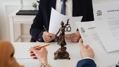 Депутат назвал главную причину разводов в Казахстане