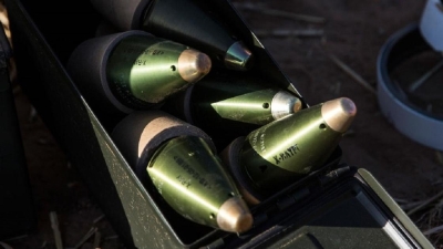 Артиллерийский снаряд нашли в бомбоубежище в Алматы