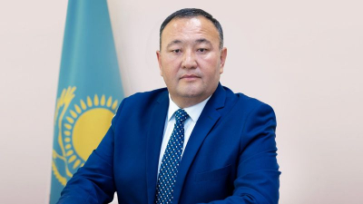 Аскар Бегманов освобожден от должности руководителя аппарата МТИ РК