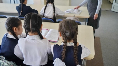 Из учебной программы второклассников Казахстана уберут иностранный язык