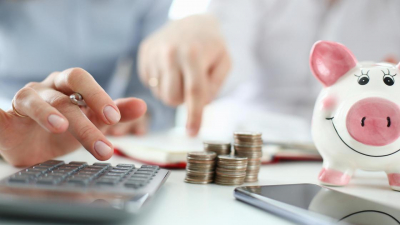 Потратиться ради выгоды: как страховка экономит деньги казахстанцев, рассказали эксперты