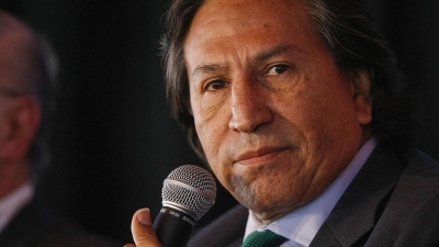 Бывший президент Перу сдался властям США, его ждет экстрадиция на родину