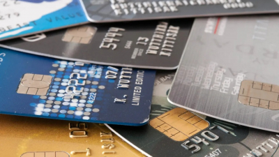 Казахстанцы все больше совершают безналичные платежи