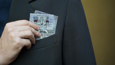 "Топ-менеджеры ФСМС получили миллионы тенге вознаграждений": в Минздраве опровергли информацию