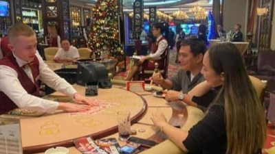 "Это провокация": депутат Бакытжан Базарбек прокомментировал фото в казино