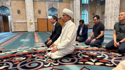 Аким Алматы поздравил горожан с праздником Курбан айт