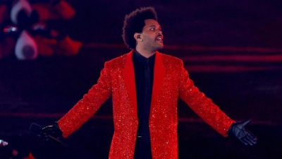 Искусственный интеллект сгенерировал песню, которую якобы спели Дрейк и The Weeknd