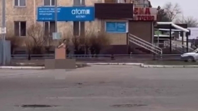 "Женщины с детьми убегали в ужасе": голый мужчина разгуливал по Талдыкоргану