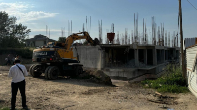 Еще один ЖК сносят по решению суда в Алматы (видео)