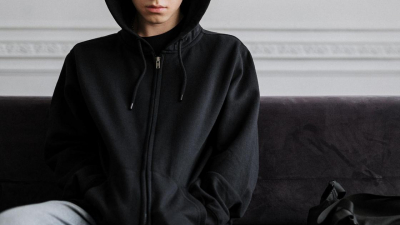 Подросток в слезах рассказал о жизни в детском доме в Атырауской области