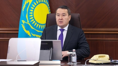 Смаилов призвал чиновников не затягивать с принятием решений по Кунаеву