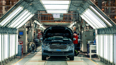 "Не могу комментировать непроверенные факты", - министр о распространяемых в сети данных про утильсбор