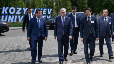 Токаев ознакомился с работой университета имени М. Козыбаева