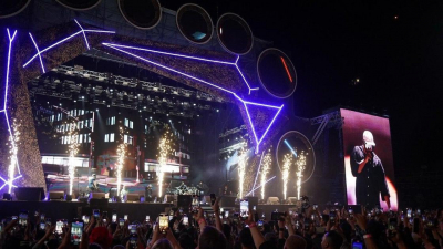 В Алматы проходит вновь возрожденный культовый фестиваль "Азия дауысы"