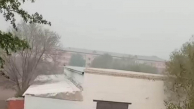 Кокшетау охватил густой смог. Жители утверждают, что в их квартирах запах гари